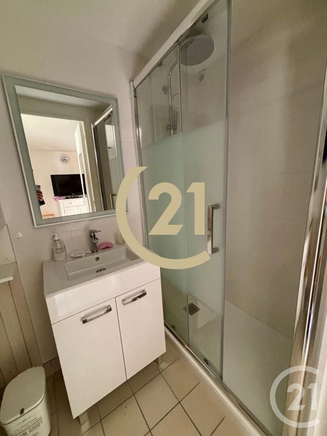 Appartement F2 à vendre - 3 pièces - 68.84 m2 - CARCANS - 33 - AQUITAINE - Century 21 Agence Biran