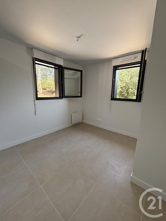 Appartement T2 à vendre - 2 pièces - 50.96 m2 - CARCANS - 33 - AQUITAINE - Century 21 Agence Biran