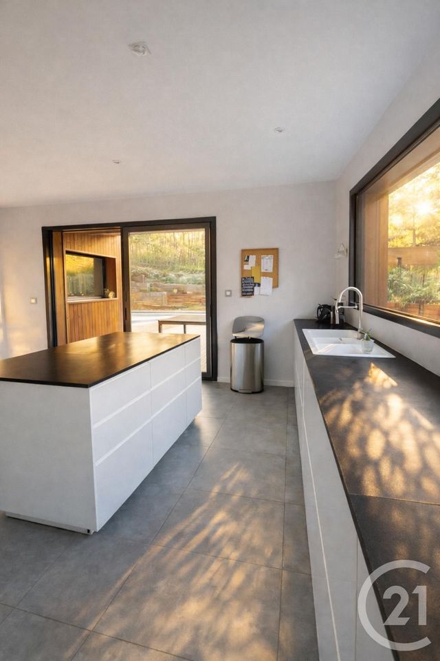 maison à vendre - 6 pièces - 175.0 m2 - CARCANS - 33 - AQUITAINE - Century 21 Agence Biran