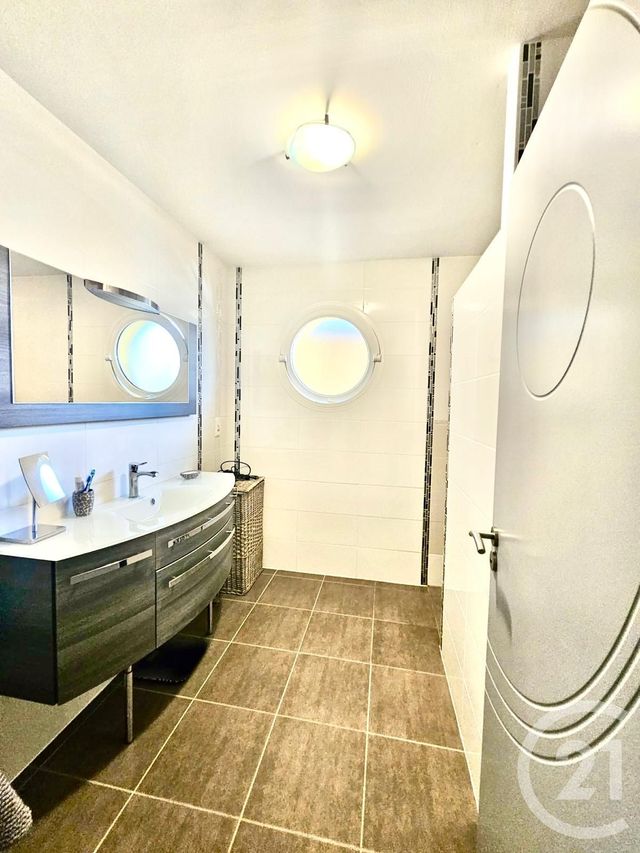 maison à vendre - 5 pièces - 154.0 m2 - CARCANS - 33 - AQUITAINE - Century 21 Agence Biran