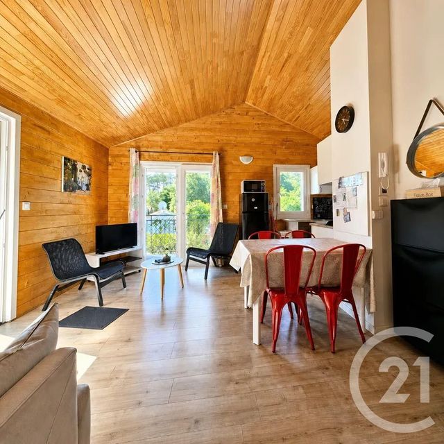 Appartement à vendre - 4 pièces - 42.33 m2 - CARCANS - 33 - AQUITAINE - Century 21 Agence Biran