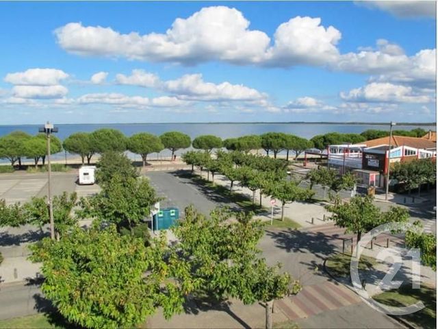 Appartement T2 à vendre - 2 pièces - 36.07 m2 - CARCANS - 33 - AQUITAINE - Century 21 Agence Biran